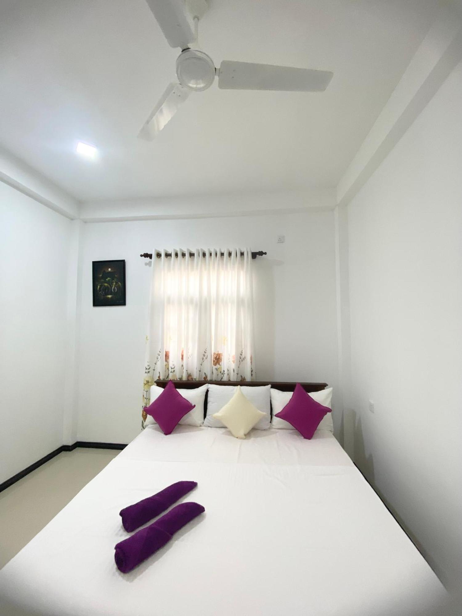 Mario Family Villa And Restaurant Negombo Exterior foto